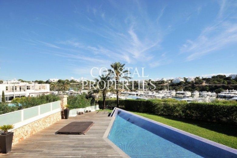 Property for Sale in Cala D’or, Villa For Sale On The Marina In Cala D'or, Mallorca, Spain