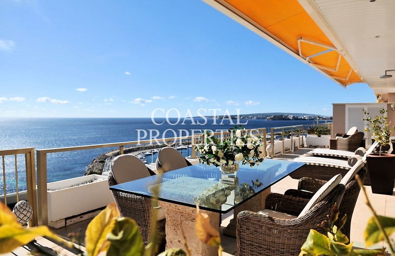 Property for Sale in Puerto Portals, Modern Apartment For Sale In Fashionable Marina Puerto Portals, Mallorca, Spain