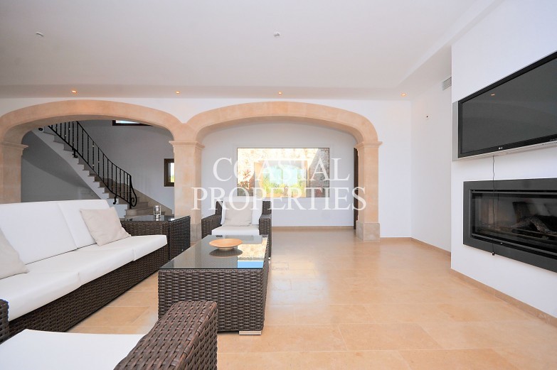 Property for Sale in Llucmajor, Luxury Country House For Sale On Large Plot  Llucmajor, Mallorca, Spain