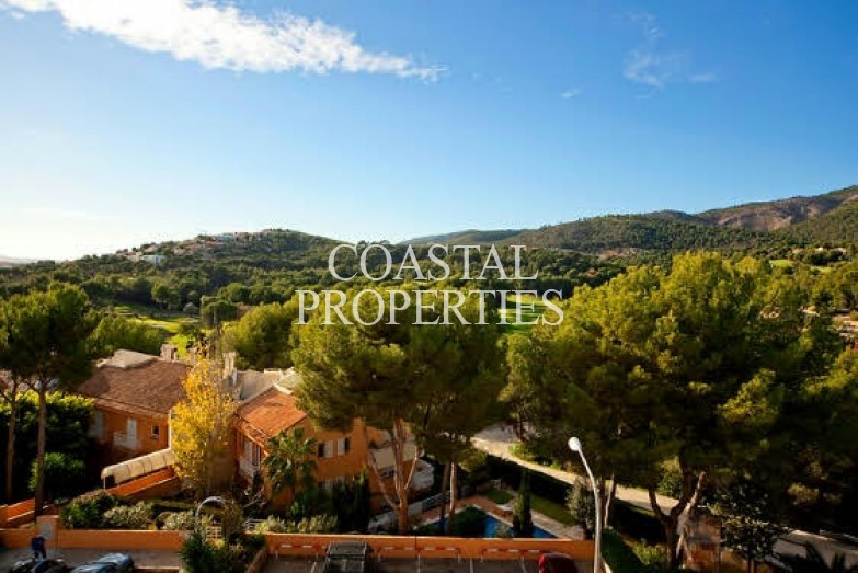 Property for Sale in Luxury Penthouse Apartment For Sale In Altos Del Golf Bendinat, Mallorca, Spain