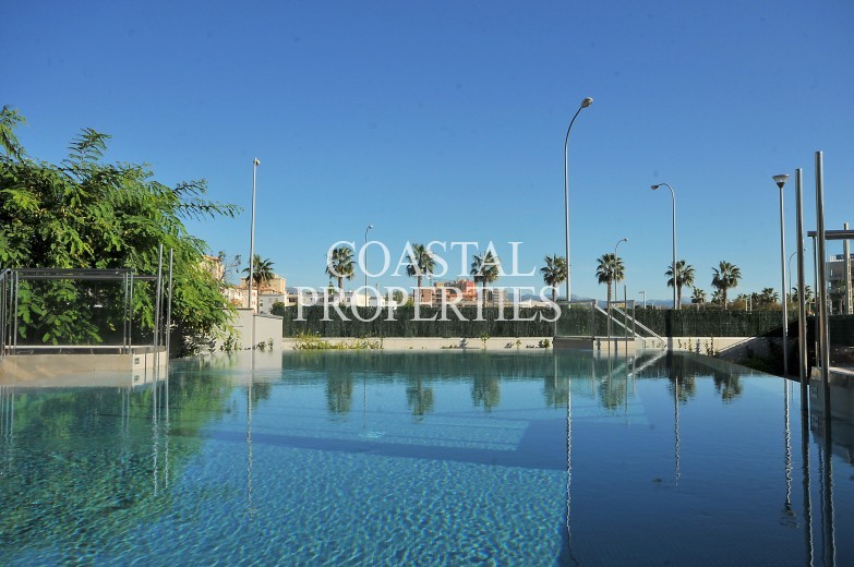 Property for Sale in Near Palma, Luxury 3/4 bedroom beachfront apartment for sale   Palma, Mallorca, Spain