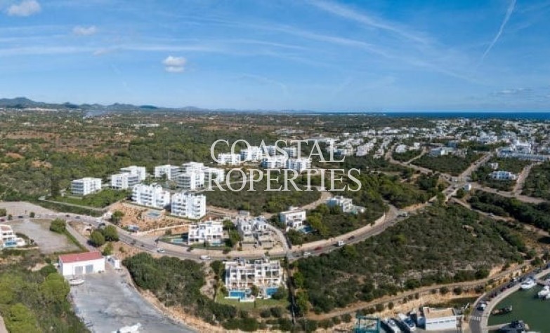 Property for Sale in Brand new 2 bedroom, 2 bathroom apartments for sale. PRICES from 256,000 Euros Cala D'or, Mallorca, Spain