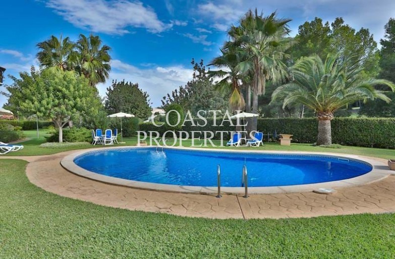 Property for Sale in Garden apartment for sale in the exclusive Ses Oliveres Bendinat, Mallorca, Spain