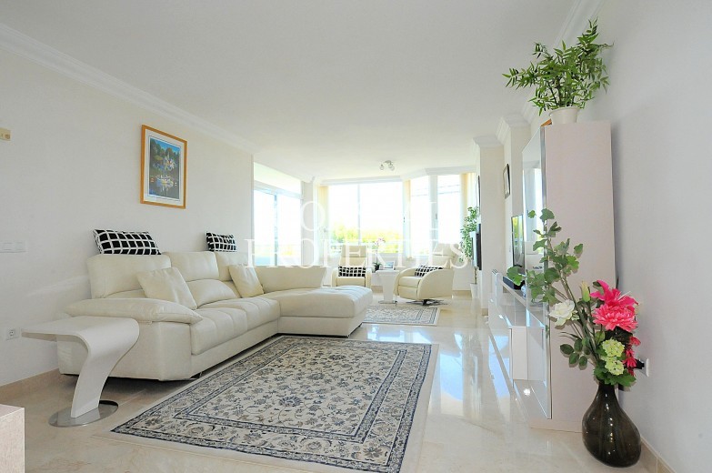Property for Sale in Exclusive 2 bedroom, 2 bathroom sea view apartment for sale Cala Vinyes, Mallorca, Spain