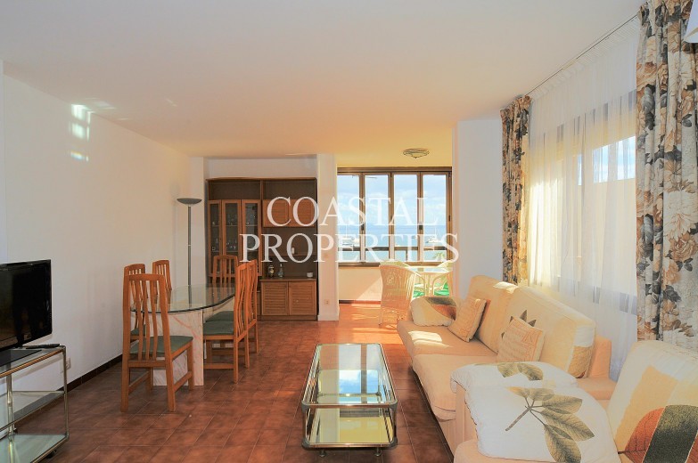 Property for Sale in Sea view, 2 bedrooms, 1 bathroom apartment for sale Palmanova, Mallorca, Spain
