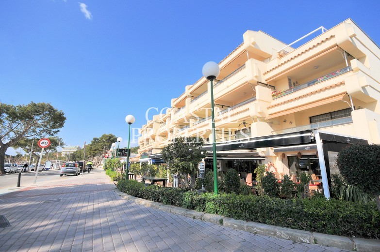 Property for Sale in Sea view apartment for sale in one of Palmanova's most desirable communities Palmanova, Mallorca, Spain