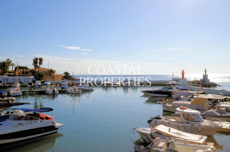 Property for Sale in Sea view apartment for sale in one of Palmanova's most desirable communities Palmanova, Mallorca, Spain