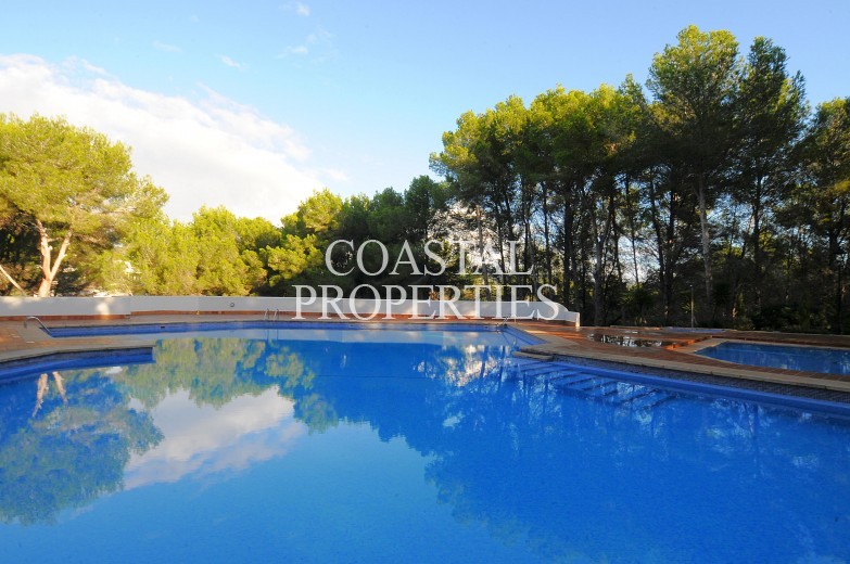 Property for Sale in Genuine bargain. 1 bedroom, 1 bathroom apartment Sol De Mallorca, Mallorca, Spain