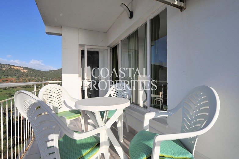 Property for Sale in Large 2 bedroom, 1 bathroom sea view apartment for sale Palmanova, Mallorca, Spain