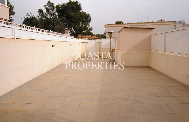 Property for Sale in 2 bedroom apartment with large terrace for sale Cala Vinyes, Mallorca, Spain