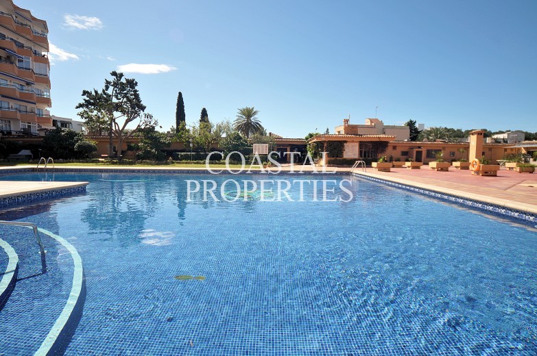Property for Sale in Studio apartment with sea view for sale  Son Caliu, Mallorca, Spain
