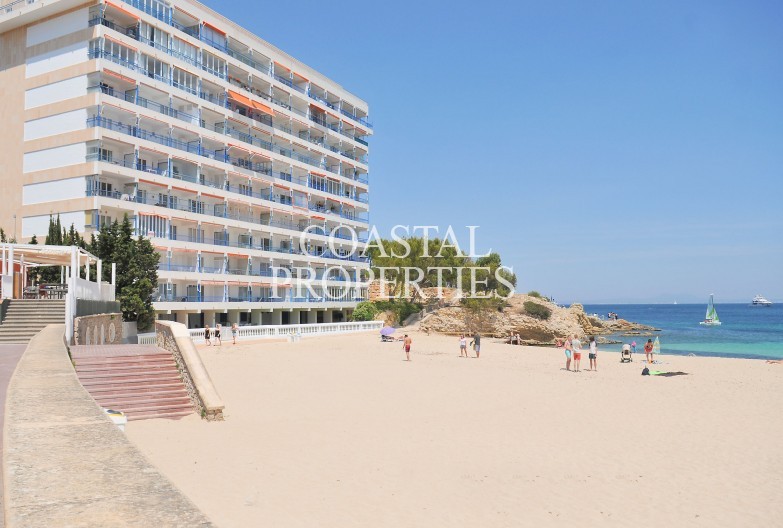 Property for Sale in Sea view, first-line one bedroom apartment for sale  Palmanova, Mallorca, Spain