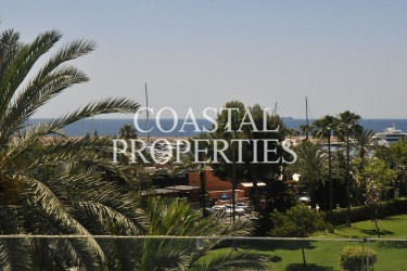 Property for Sale in Luxury modern 2 bedroom sea view apartment for sale Puerto Portals, Mallorca, Spain