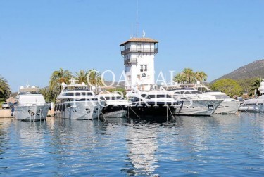 Property for Sale in Luxury modern 2 bedroom sea view apartment for sale Puerto Portals, Mallorca, Spain