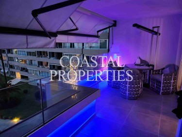 Property for Sale in Luxury modern 2 bedroom sea view apartment for sale Puerto Portals, Mallorca, Spain