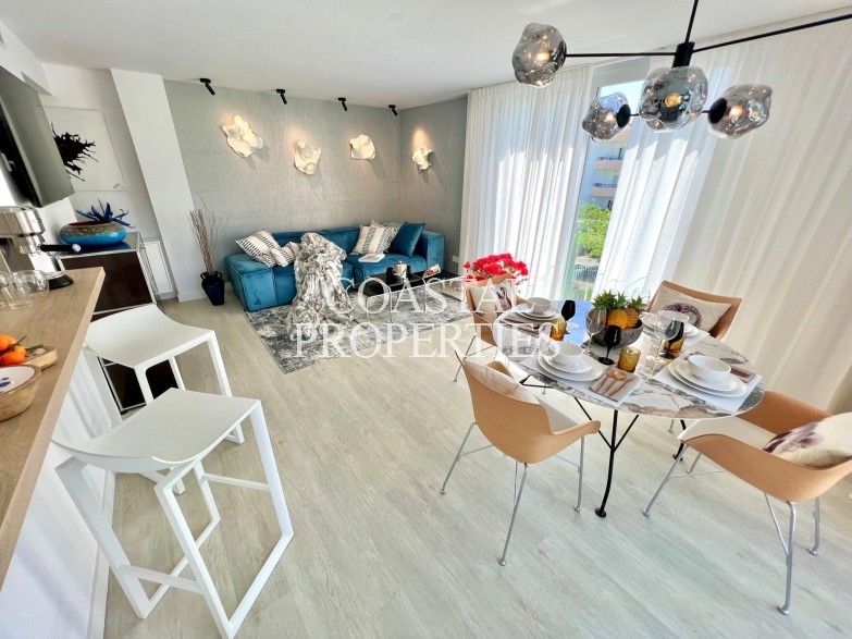 Property for Sale in Luxury 3 bedroom apartment for sale near the beach Palmanova, Spain