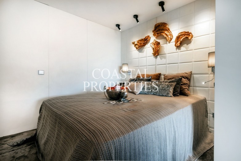 Property for Sale in Luxurious modern 2 bedroom, 2 bathroom sea view apartment for sale Puerto Portals, Mallorca, Spain