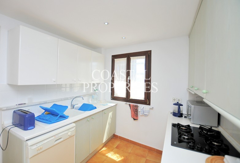 Property for Sale in Sea view 3 bedroom townhouse for sale in small exclusive communaty  Palmanova, Mallorca, Spain