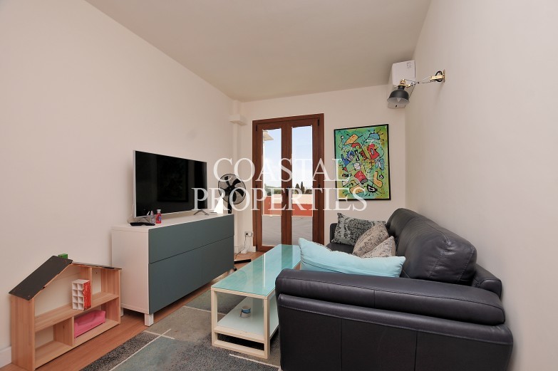 Property for Sale in Penthouse apartment with 3 bedrooms and 2 bathrooms for sale Calvia Village, Mallorca, Spain