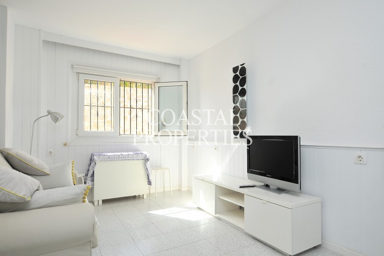 Property for Sale in 3 bedroom, 2 bathroom apartment for sale   Palmanova, Mallorca, Spain