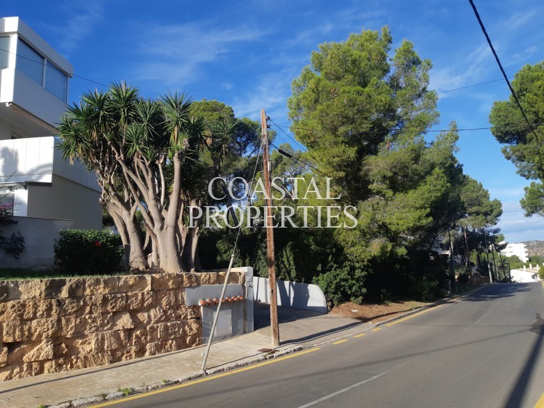 Property for Sale in Second-line urban plot for sale with amazing sea view Cala Vinyes, Mallorca, Spain