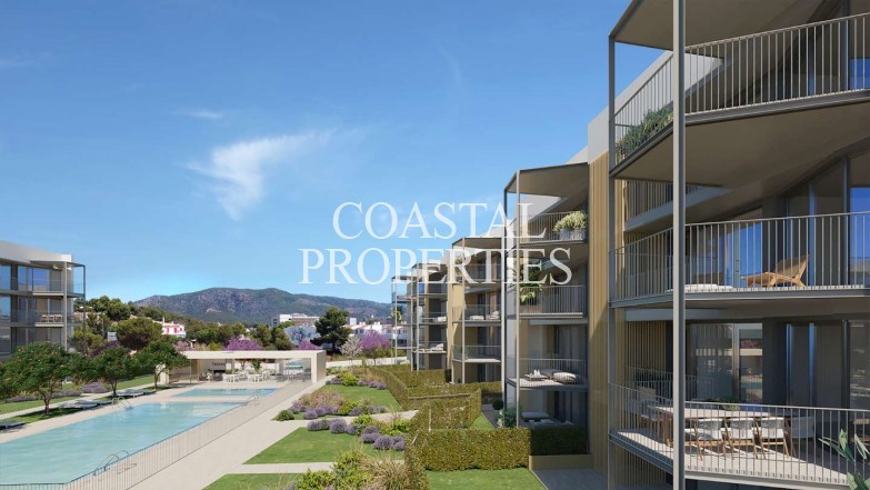 Property for Sale in Second floor 3 bedroom, 2 bathroom apartment for sale Palmanova, Mallorca, Spain