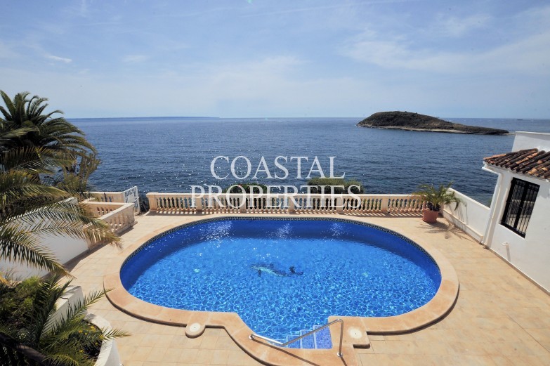 Property for Sale in Amazing sea view 3 bedroom duplex for sale Torrenova, Mallorca, Spain