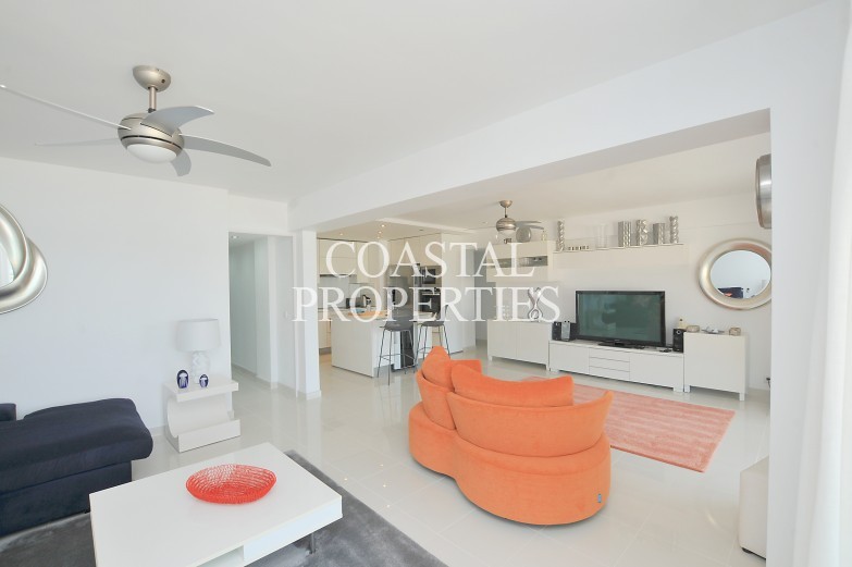 Property for Sale in Beachfront 3 bedroom apartment for sale Palmanova, Mallorca, Spain