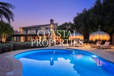 Property for Sale in Charming country property in a quiet location near Inca with views to the Santa Magdalena mountain Inca, Mallorca, Spain