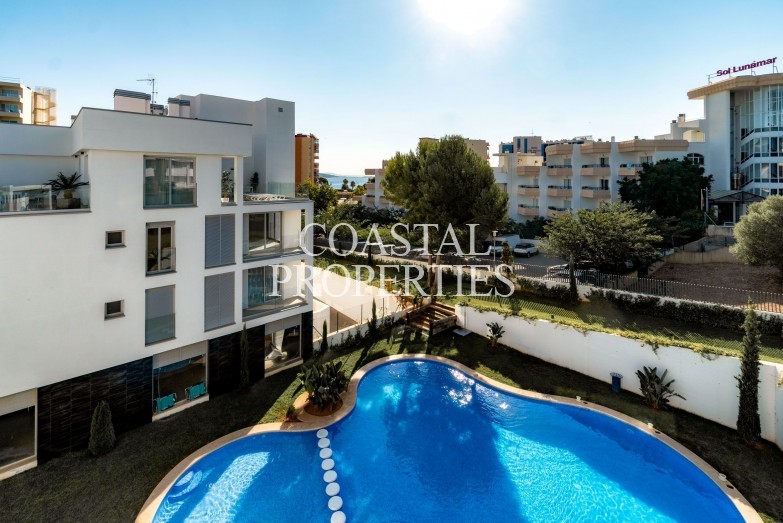 Property for Sale in Modern 4 bedroom apartment for sale  Palmanova, Mallorca, Spain