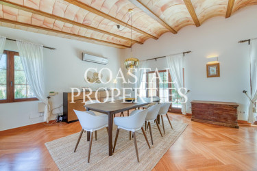 Property for Sale in Discover the epitome of luxury living in this charming villa Palmanova, Mallorca, Spain