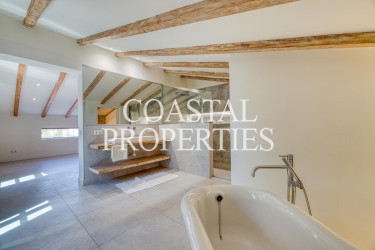 Property for Sale in Discover the epitome of luxury living in this charming villa Palmanova, Mallorca, Spain