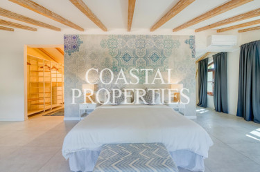 Property for Sale in Discover the epitome of luxury living in this charming villa Palmanova, Mallorca, Spain