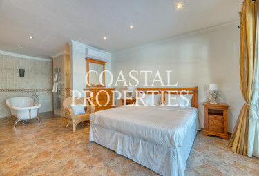 Property for Sale in Discover the epitome of luxury living in this charming villa Palmanova, Mallorca, Spain