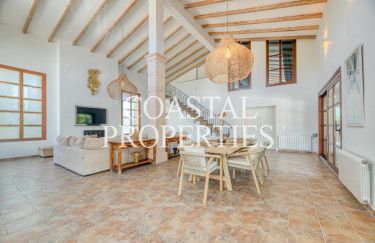 Property for Sale in Discover the epitome of luxury living in this charming villa Palmanova, Mallorca, Spain