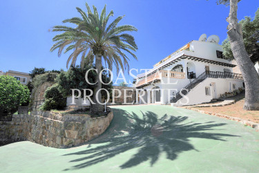 Property for Sale in Sea view 4 bedroom villa for sale Palmanova, Mallorca, Spain