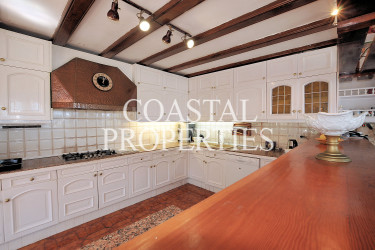 Property for Sale in Sea view 4 bedroom villa for sale Palmanova, Mallorca, Spain