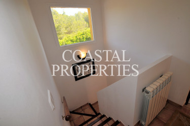 Property for Sale in Immaculate, 3 bedroom, 2 bathroom detached villa with swimming pool for sale Son Ferrer, Mallorca, Spain