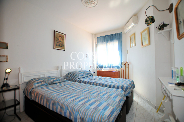 Property for Sale in Beachfront sea view 2 bedroom apartment for sale Palmanova, Mallorca, Spain