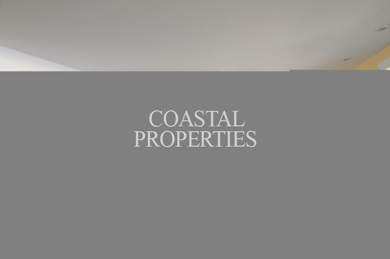 Property for Sale in Luxury 5-Bedroom detached house with swimming pool for Sale Cala Vinyes, Mallorca, Spain