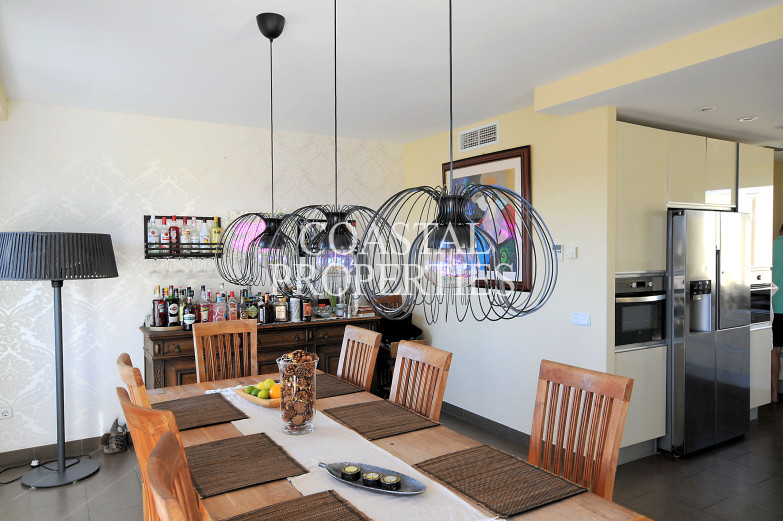 Property for Sale in Luxury 5-Bedroom detached house with swimming pool for Sale Cala Vinyes, Mallorca, Spain