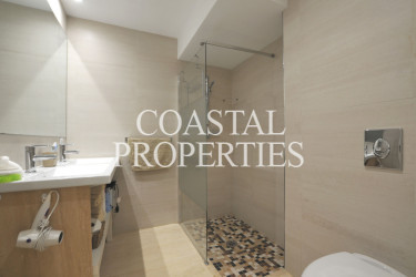 Property for Sale in Luxury 5-Bedroom detached house with swimming pool for Sale Cala Vinyes, Mallorca, Spain