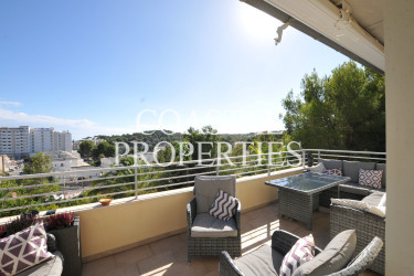 Property for Sale in Luxury 5-Bedroom detached house with swimming pool for Sale Cala Vinyes, Mallorca, Spain