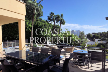 Property for Sale in Luxury 5-Bedroom detached house with swimming pool for Sale Cala Vinyes, Mallorca, Spain