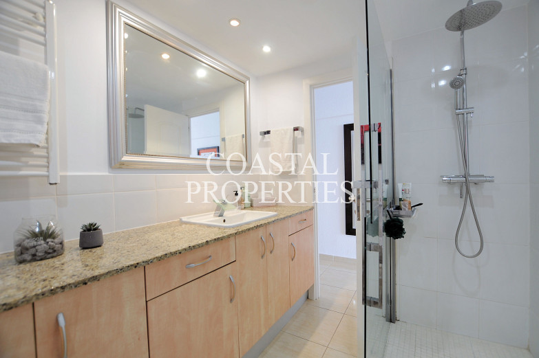 Property for Sale in Exceptional Frontline Sea-View Apartment for Sale  Palmanova, Mallorca, Spain