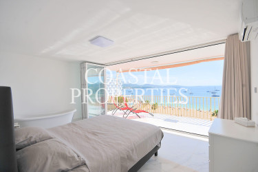 Property for Sale in Waterfront 3-Bedroom Apartment with Stunning Sea Views Palmanova, Mallorca, Spain