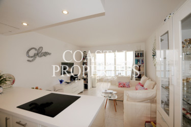 Property for Sale in Beachfront 1-Bedroom Apartment with Spectacular Sea Views Palmanova, Mallorca, Spain