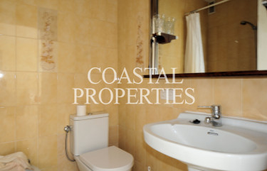 Property for Sale in Beachfront 2-Bedroom Apartment with Sea Views for Sale Palmanova, Mallorca, Spain