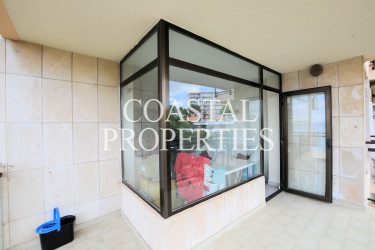 Property for Sale in Beachfront 2-Bedroom Apartment with Sea Views for Sale Palmanova, Mallorca, Spain