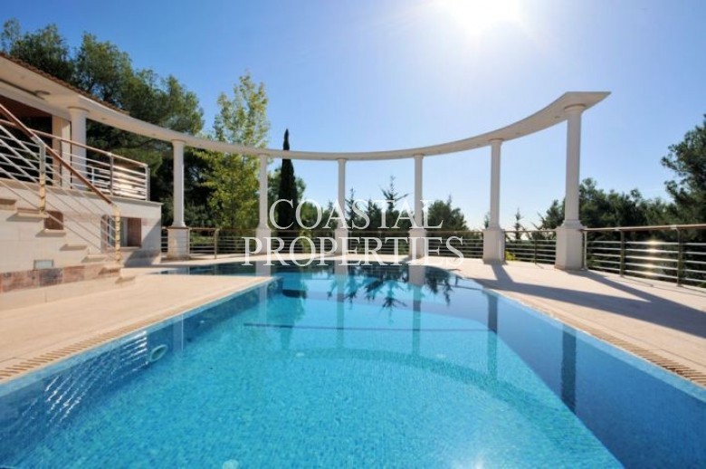 Property for Sale in Son Vida, House For Sale Next To The Golf Course  Son Vida, Mallorca, Spain